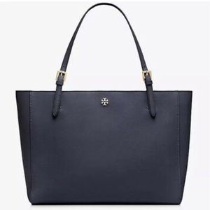 tory burch tote in black